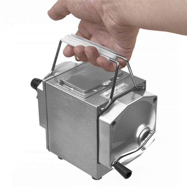 Измеритель сопротивления изоляции (мегаомметр) МЕГЕОН 13100