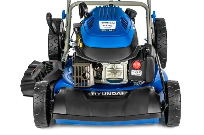 Бензиновая газонокосилка HYUNDAI L 5100M Бензиновая газонокосилка HYUNDAI L 5100M
